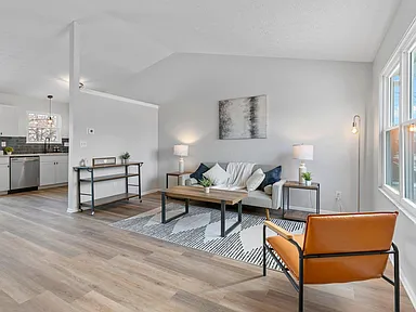 Columbus OH after renovation — updated interior room